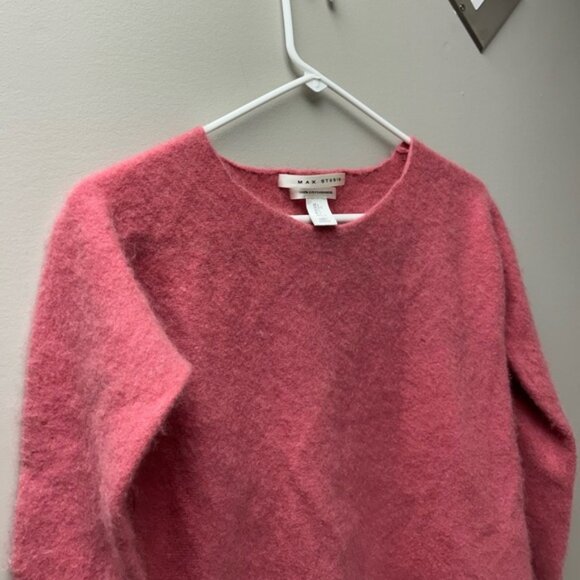 Max Studio 100% 2-ply Cashmere Pink Women’s Sweater - Picture 2 of 4